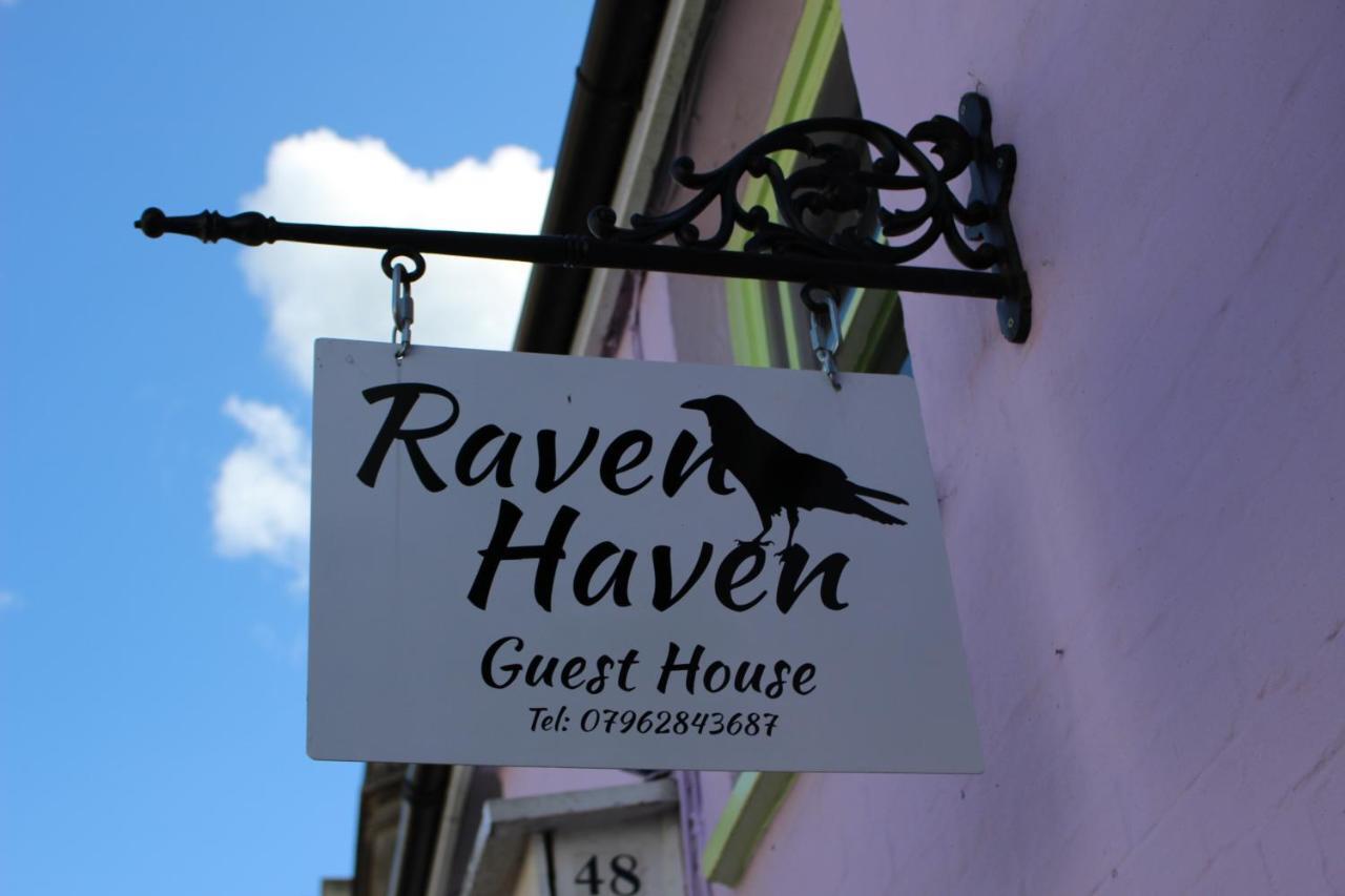 Raven Haven Glastonbury Exterior photo